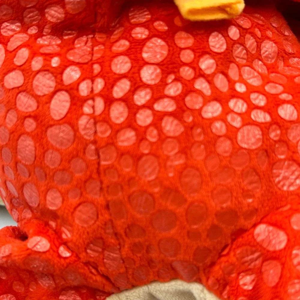 Disney Store Hank Octopus Plush Red Finding Dory Pixar EUC 9 Tall 16 Wide Inches